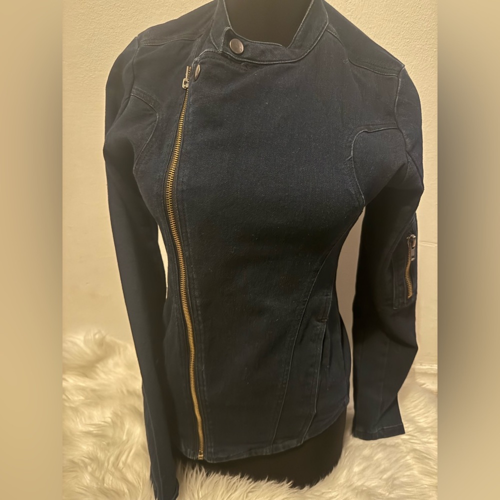 Women's jean Jacket